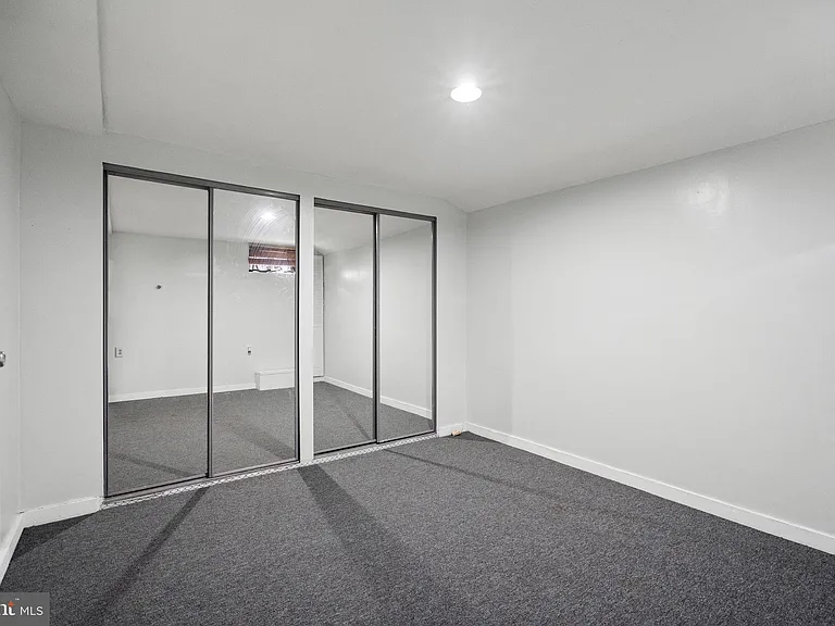 1326 N Stockton St — Photo 22