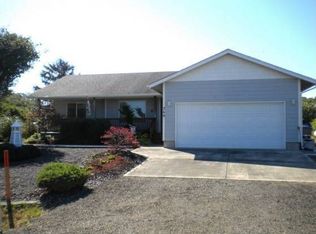 269 S Razor Clam Dr SW, Ocean Shores, WA 98569