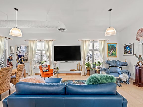 3rd image of 3600 Cerrillos Rd #105/106