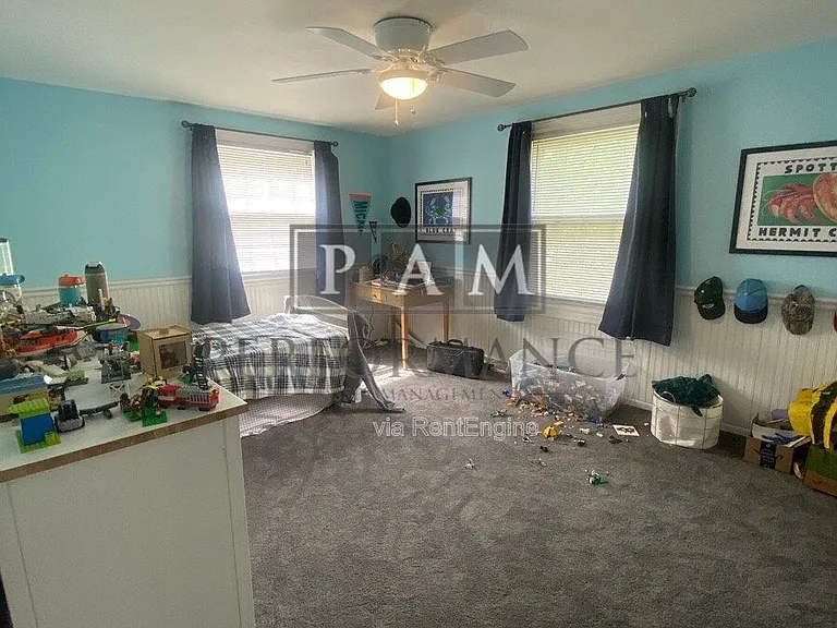 N86W5195 Covington Sq — Photo 32