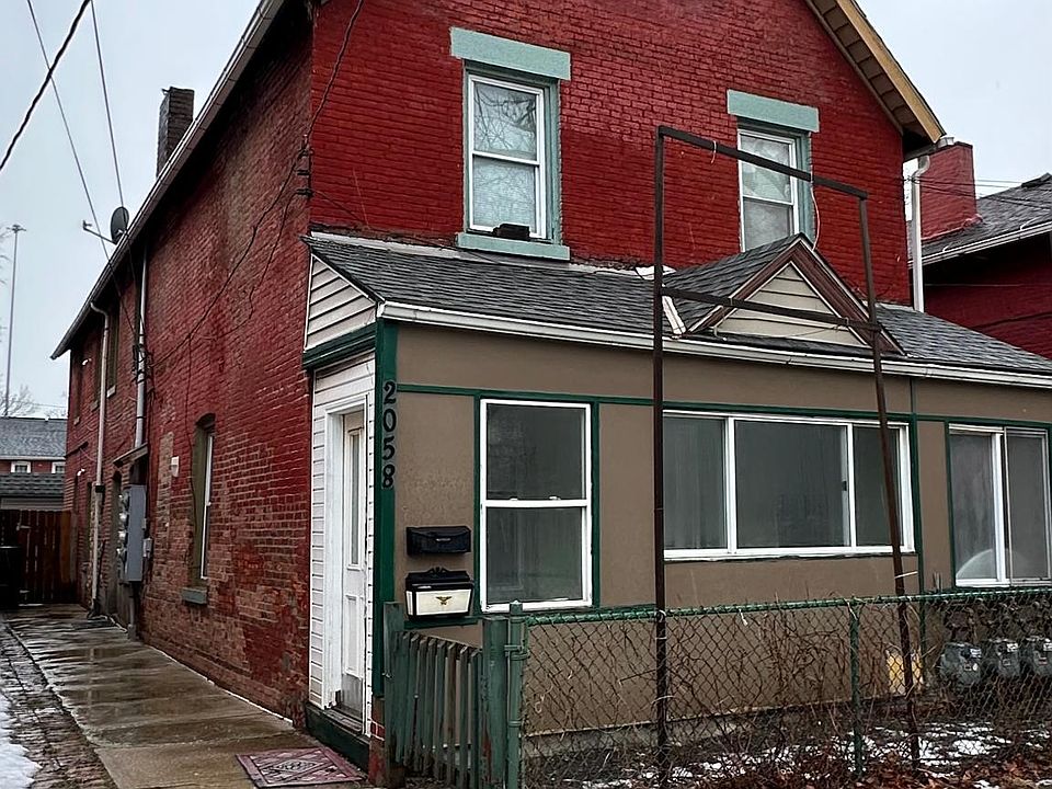 1st image of 2058 W 11th St #1