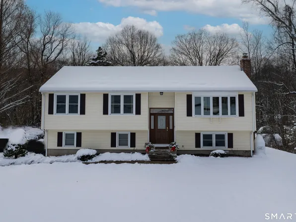 68 Woodhouse Avenue, North Branford, CT 06472