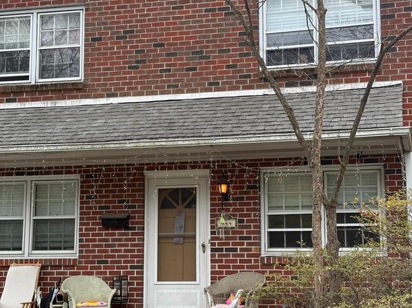 944 Cypress Ave