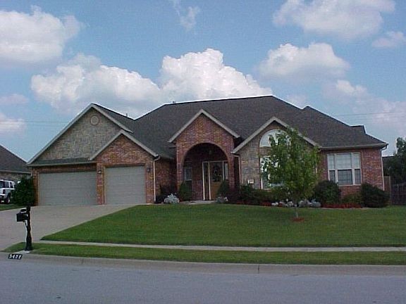 2nd image of 3422 N Breckenridge Dr