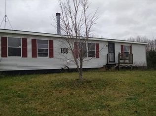 8701 N Douglas Rd, Riverdale, MI 48877