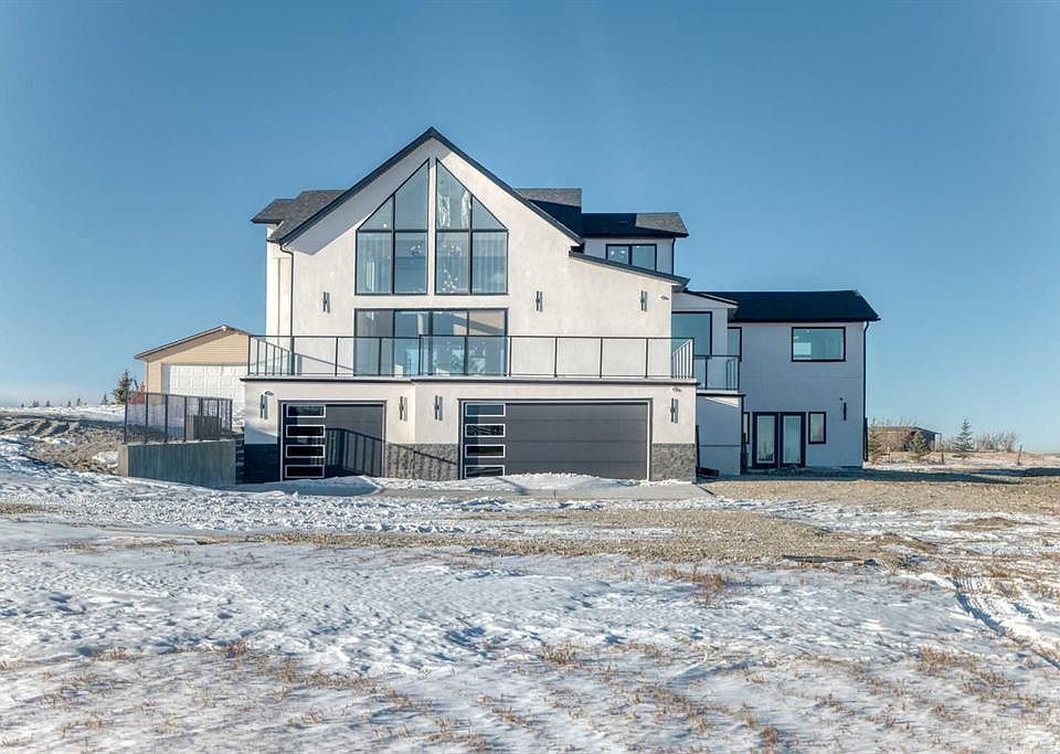 1st image of 40106 SW Big Hill Rd