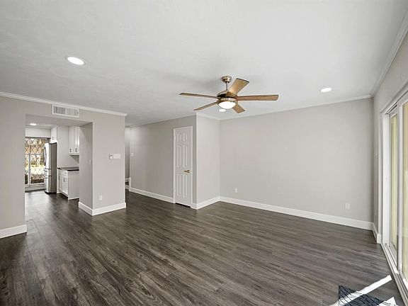 2nd image of 2218 Winrock Blvd #177