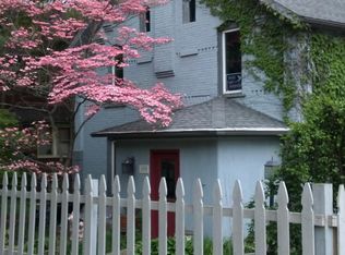 1595 Manchester Rd, Akron, OH 44314