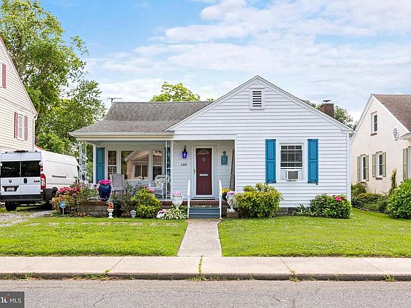 2nd image of 408 Bayly Ave
