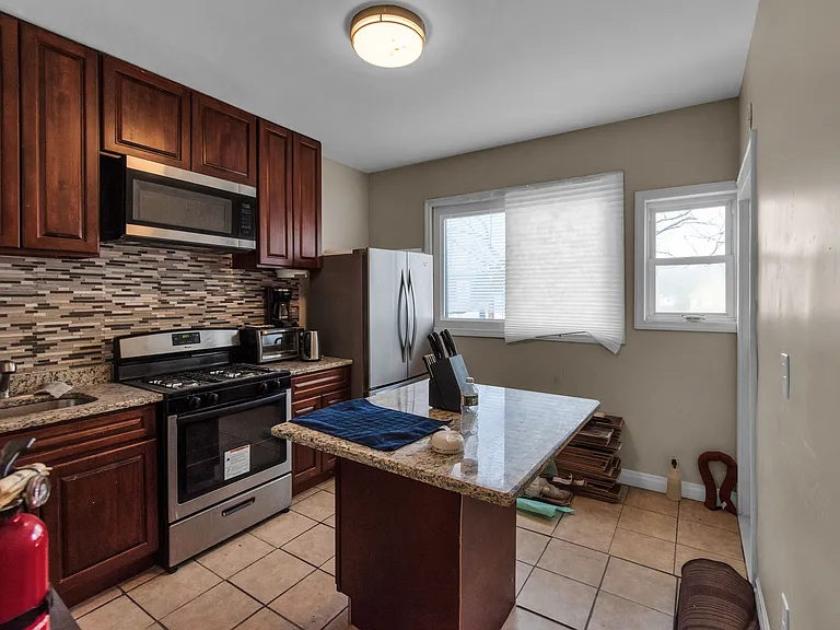 71 Howard St #2 — Photo 1