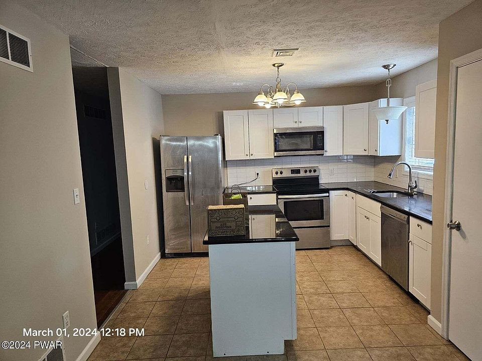 2nd image of 665 Avenue C