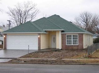 1725 Virginia Ave, Joplin, MO 64804