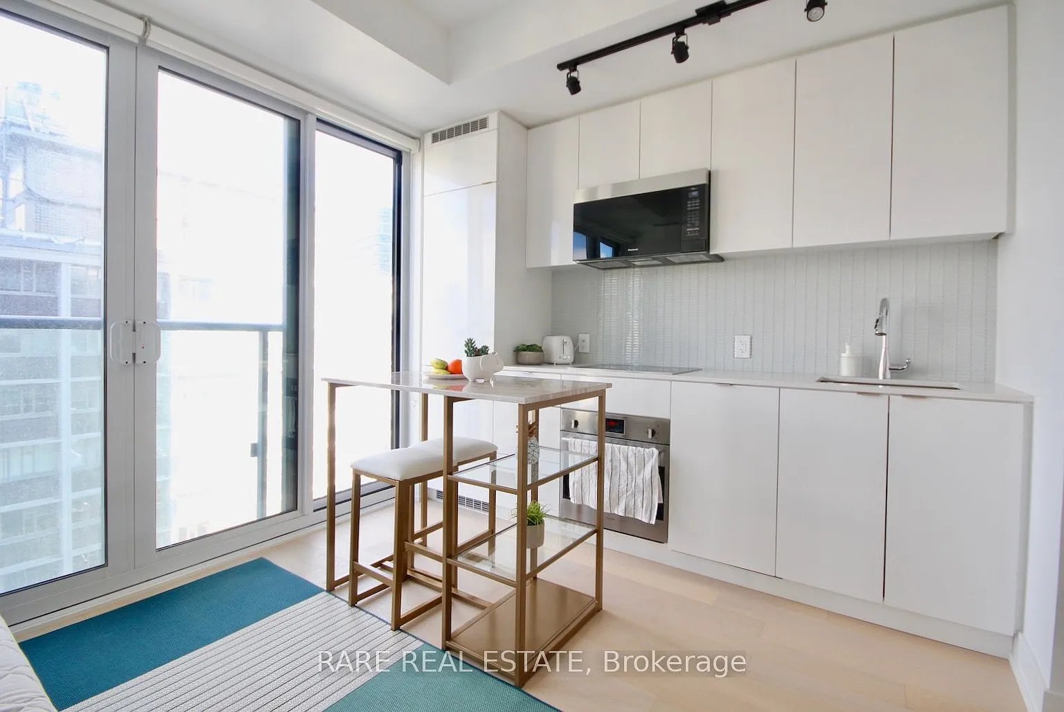 1 bed, $2,200 — Photo 3