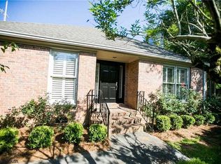 812 Moores Mill Rd, Auburn, AL 36830