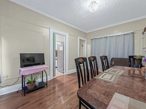 225 Hale Avenue image 4 of 32