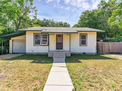 1409 N Bruns St, Seguin, TX, 78155