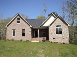 110 Lightwood Ln, Forsyth, GA 31029