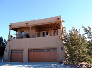 4 Bison Ct, Placitas, NM 87043