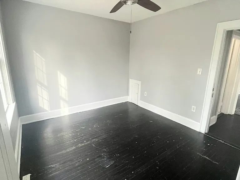 3917 King Pl — Photo 7