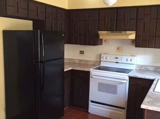 2103 W Montrose Ave, Chicago, IL 60618
