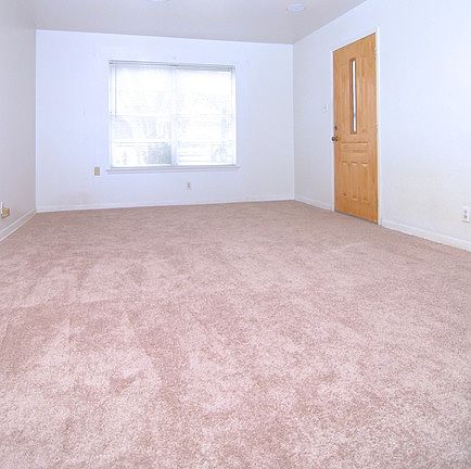 5th image of 1006 Mount Serolod Dr
