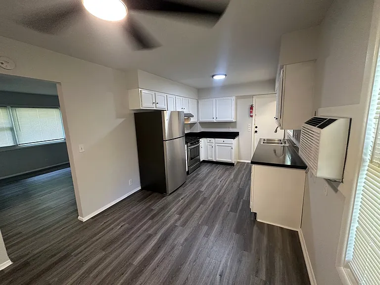 1812 - 1814 Academy Street, Kalamazoo, MI — Photo 6