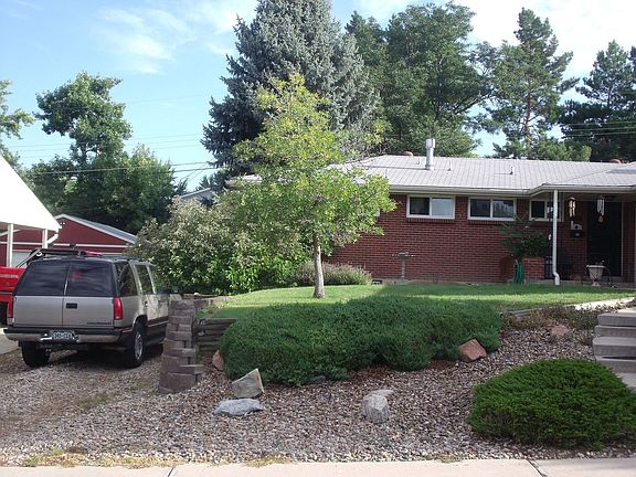 Extra parking for RV, boat, trailer, etc...