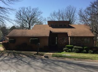 2424 Pear Orchard Dr, Little Rock, AR 72211