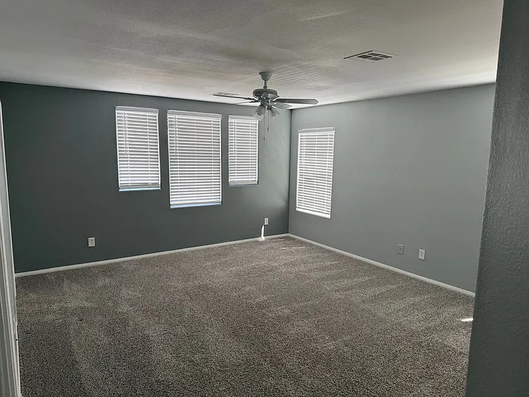 10039 Mystic Lake Ave — Photo 19