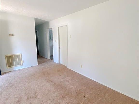 5th image of 3209 Byrd Cir