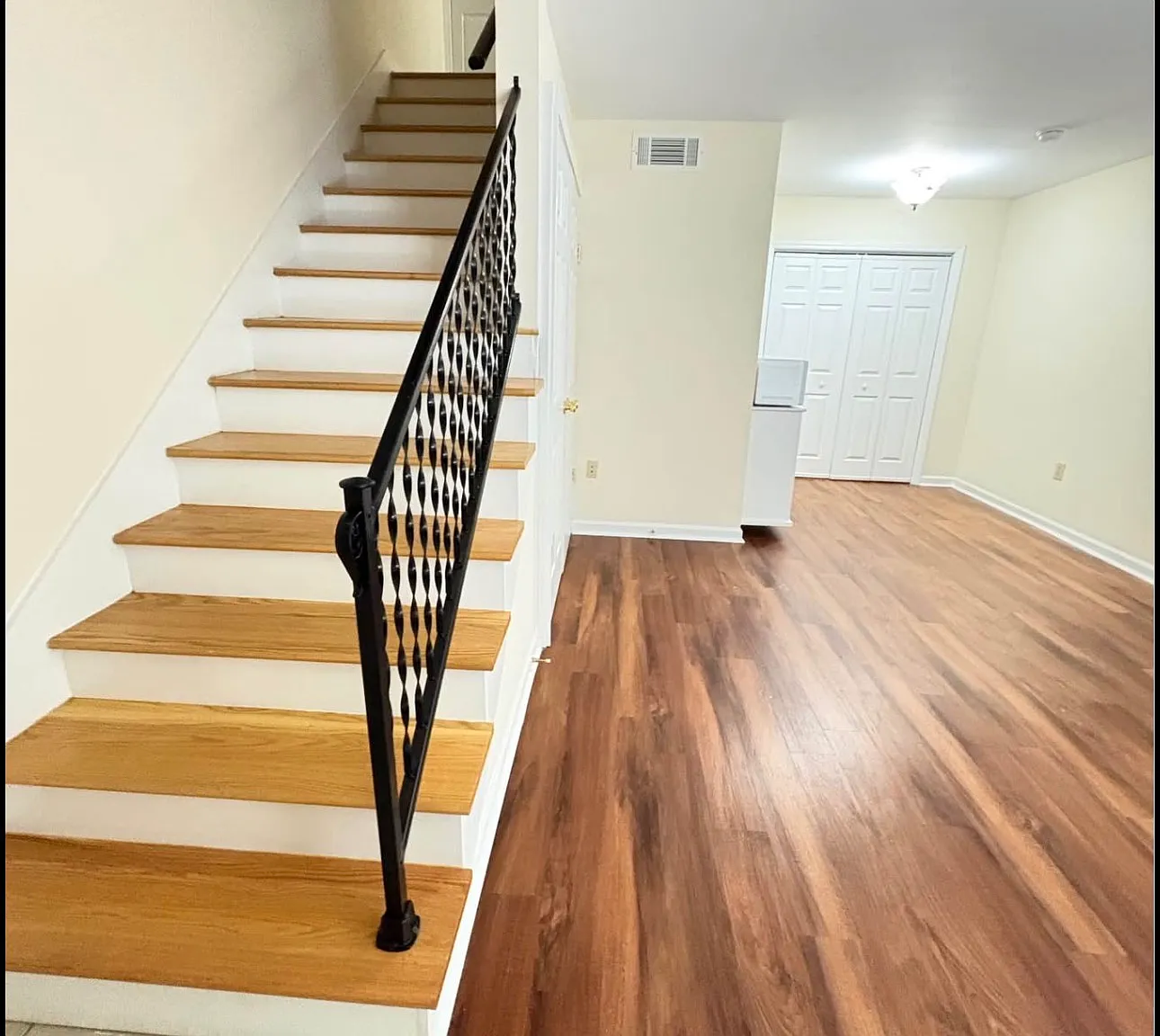 1 bed, $1,025 — Photo 1