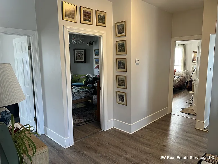 39 Union St #1 — Photo 4
