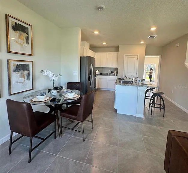 416 Preston Cove Dr — Photo 2