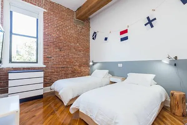 Rented by Dream Space Realty | media 27