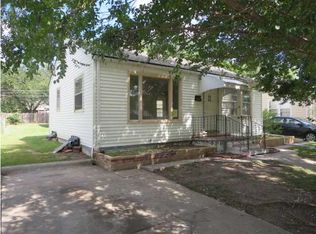 844 S Broadview Ave, Wichita, KS 67218