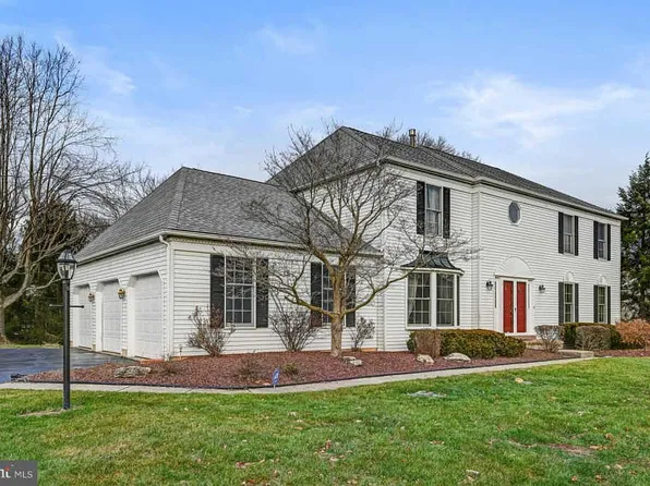 4 Monroe Dr, Princeton Junction, NJ 08550