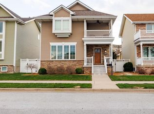 1514 Center St, Whiting, IN