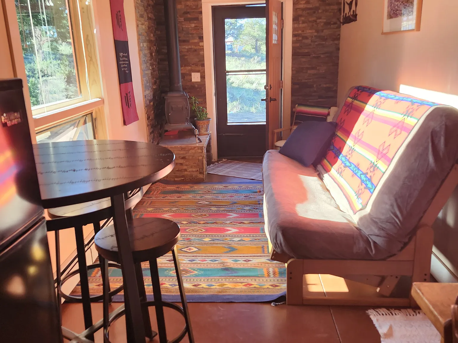 949 Ridgeview Way — Photo 3
