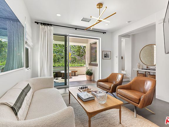 4th image of 12824 S Seaglass Cir