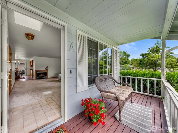 112 W 2nd Street #A, Everson, WA 98247