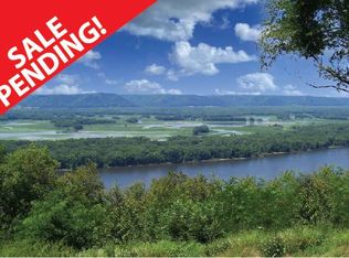 66298 Desoto Bluffs Dr, De Soto, WI 54624