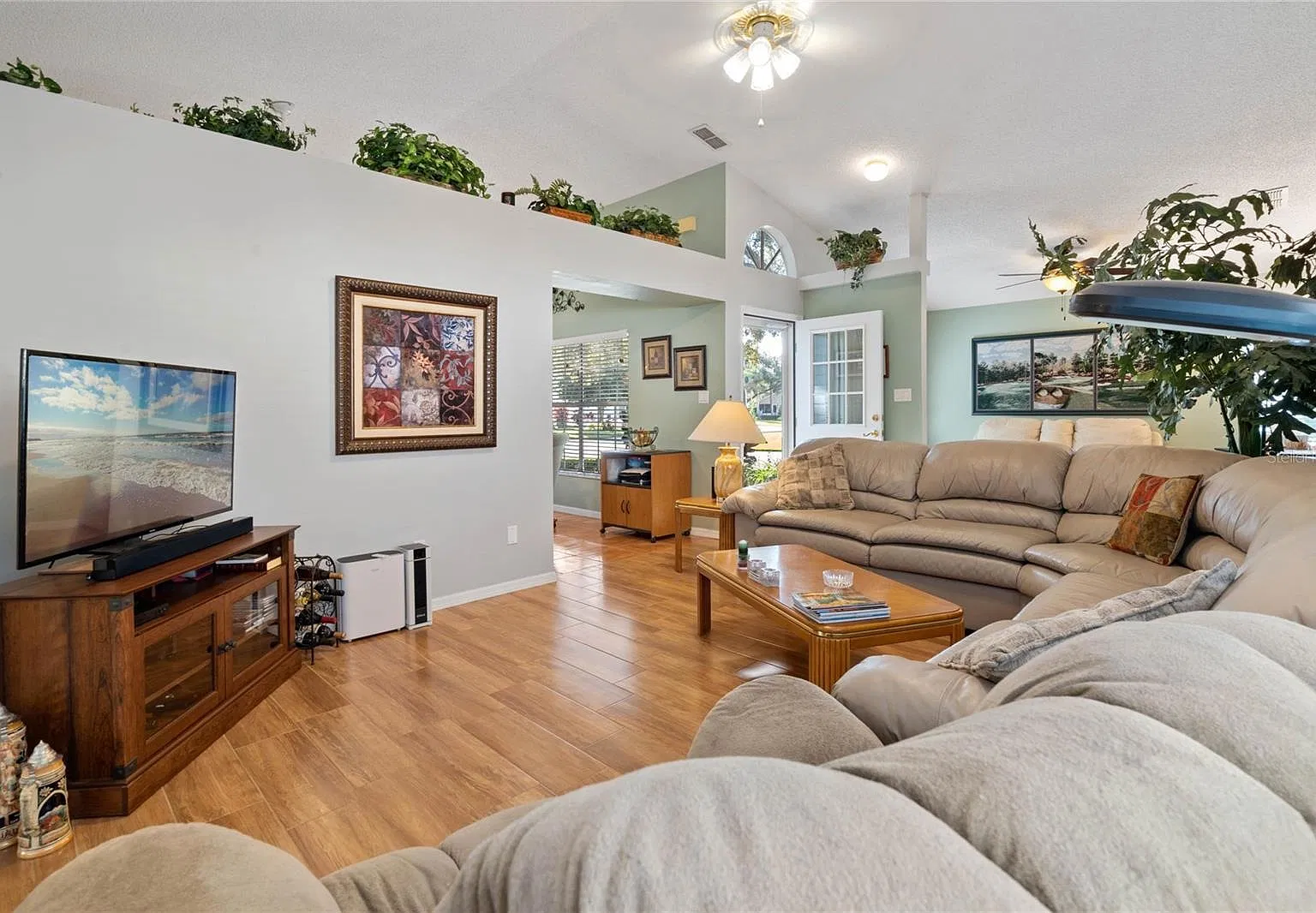 2 bed, 1502 sqft, $2,000 — Photo 3