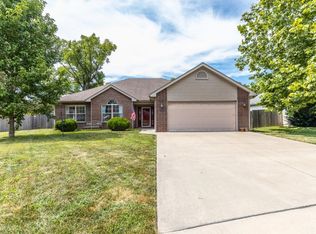 6615 Chrissula Ln, Columbia, MO 65203