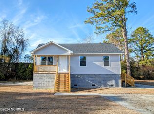 1802 Colonial Way, New Bern, NC 28560