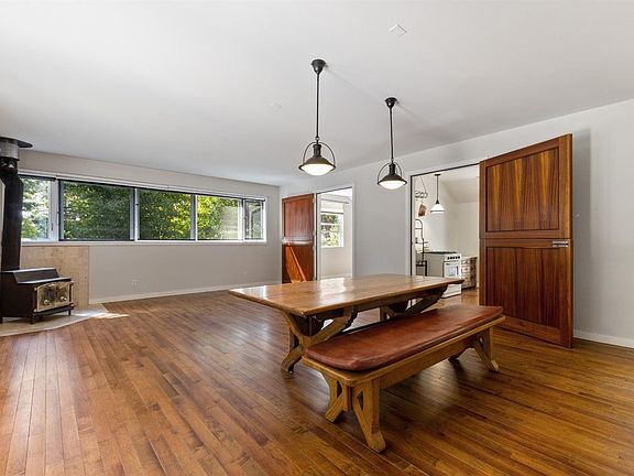 4th image of 5251 Northview Road