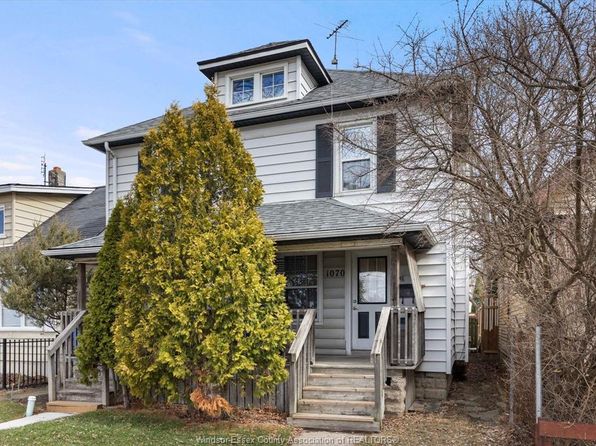 1070 Saint Luke Rd, Windsor, ON N8Y 3M8