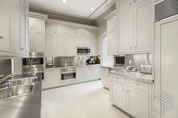 Sold by Halstead Real Estate | media 7