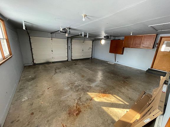 5th image of 316 E Jefferson Ave