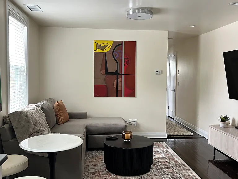 60 Oak Ridge St #3N — Photo 2