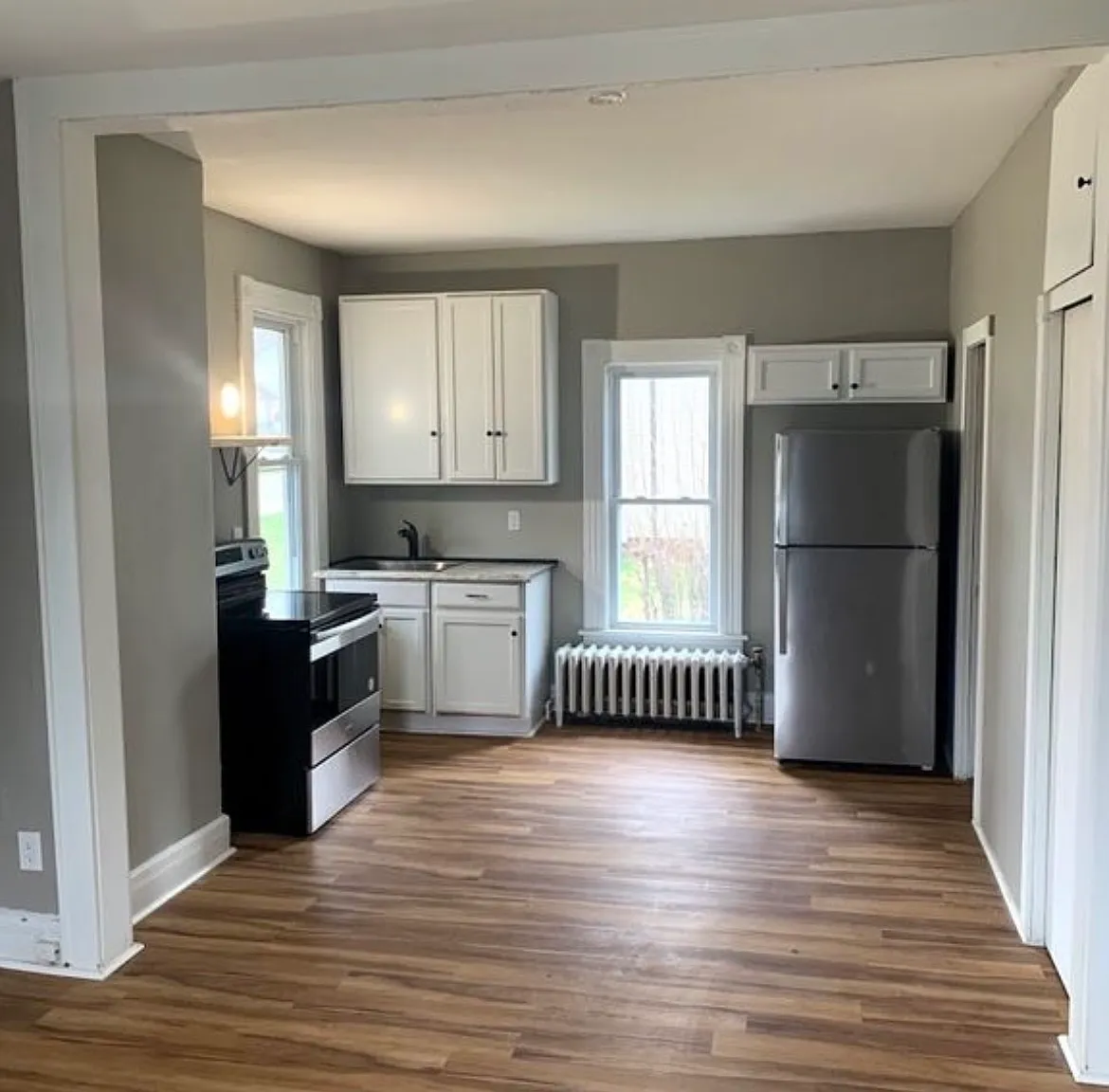 Studio, 400 sqft, $825 — Photo 1